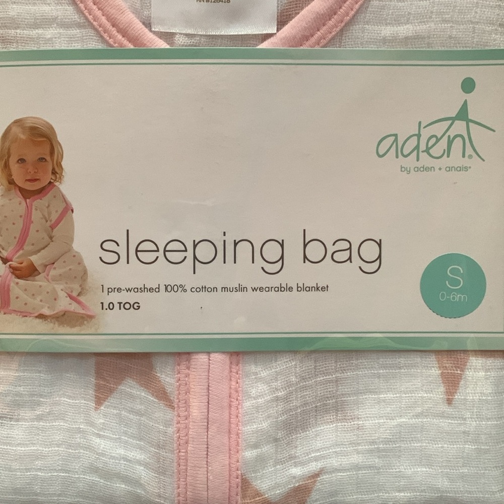 Aden and Anais sleeping bag. Small. White with pink stars - Picture 5 of 5